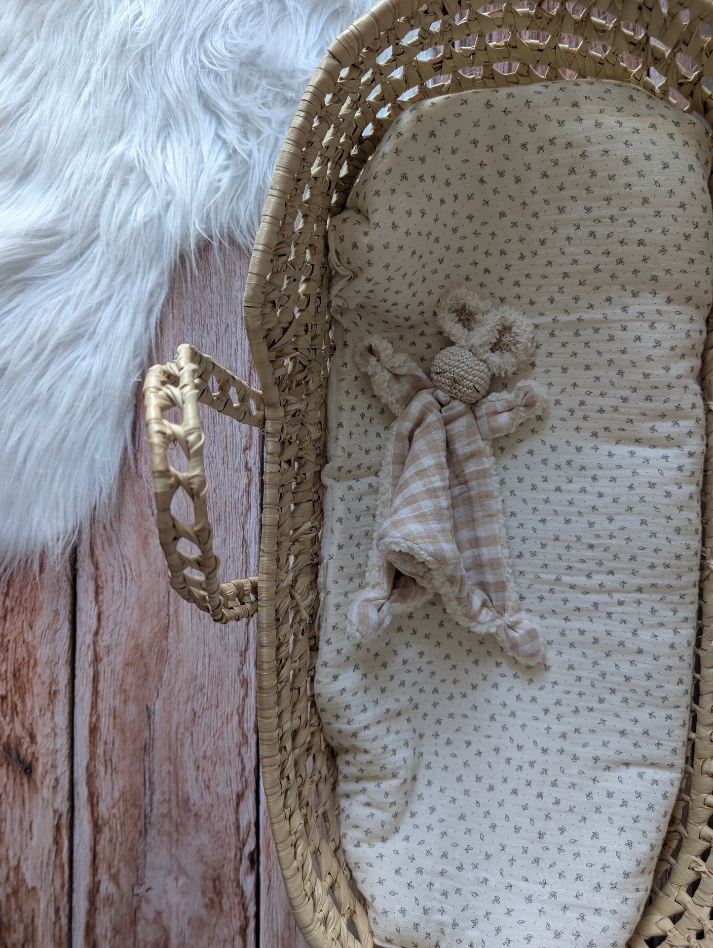 Doudou lapin Martin – Pièce unique en stock