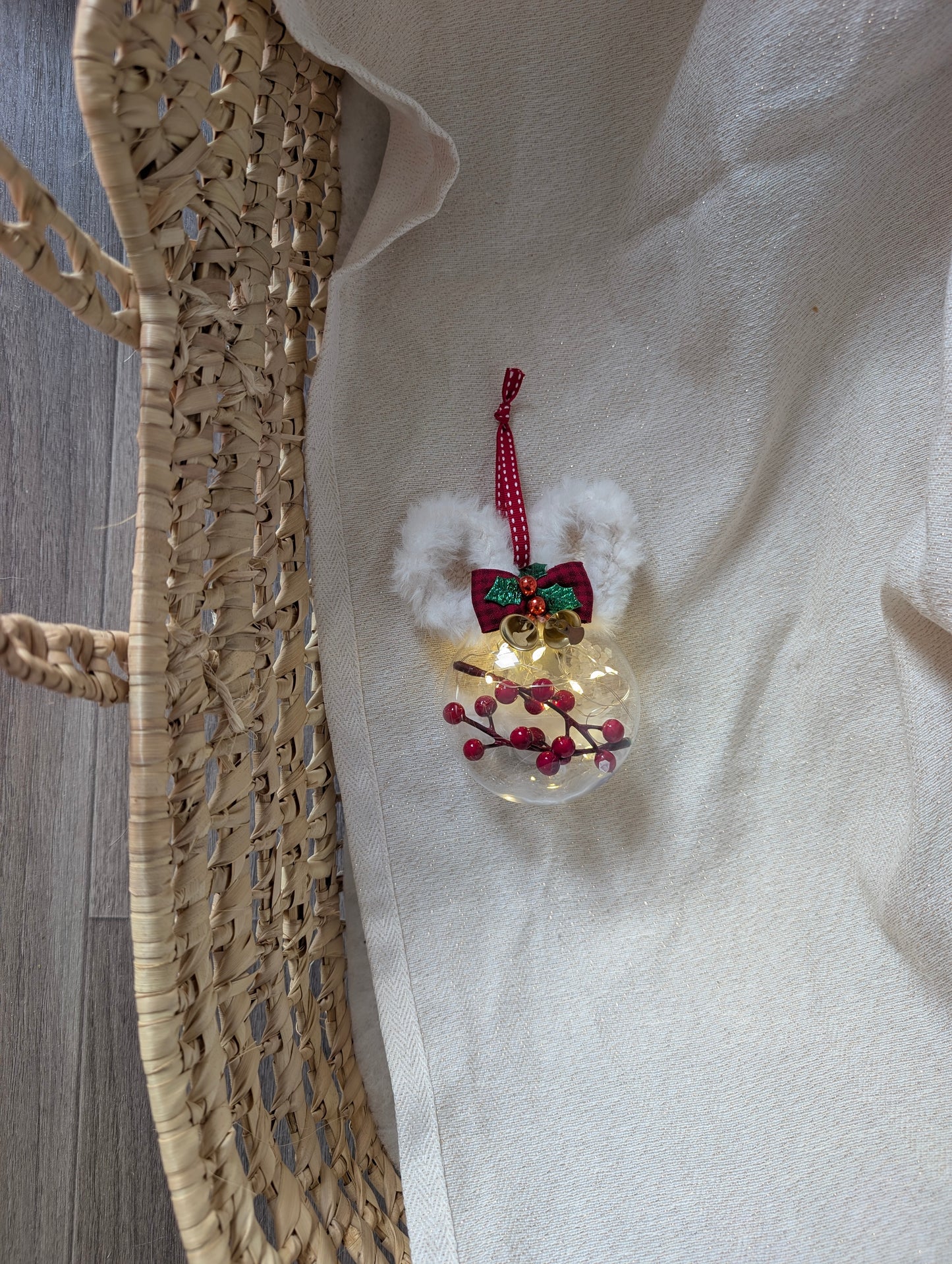 Boule de Noêl personnalisable : Lueur enchantée