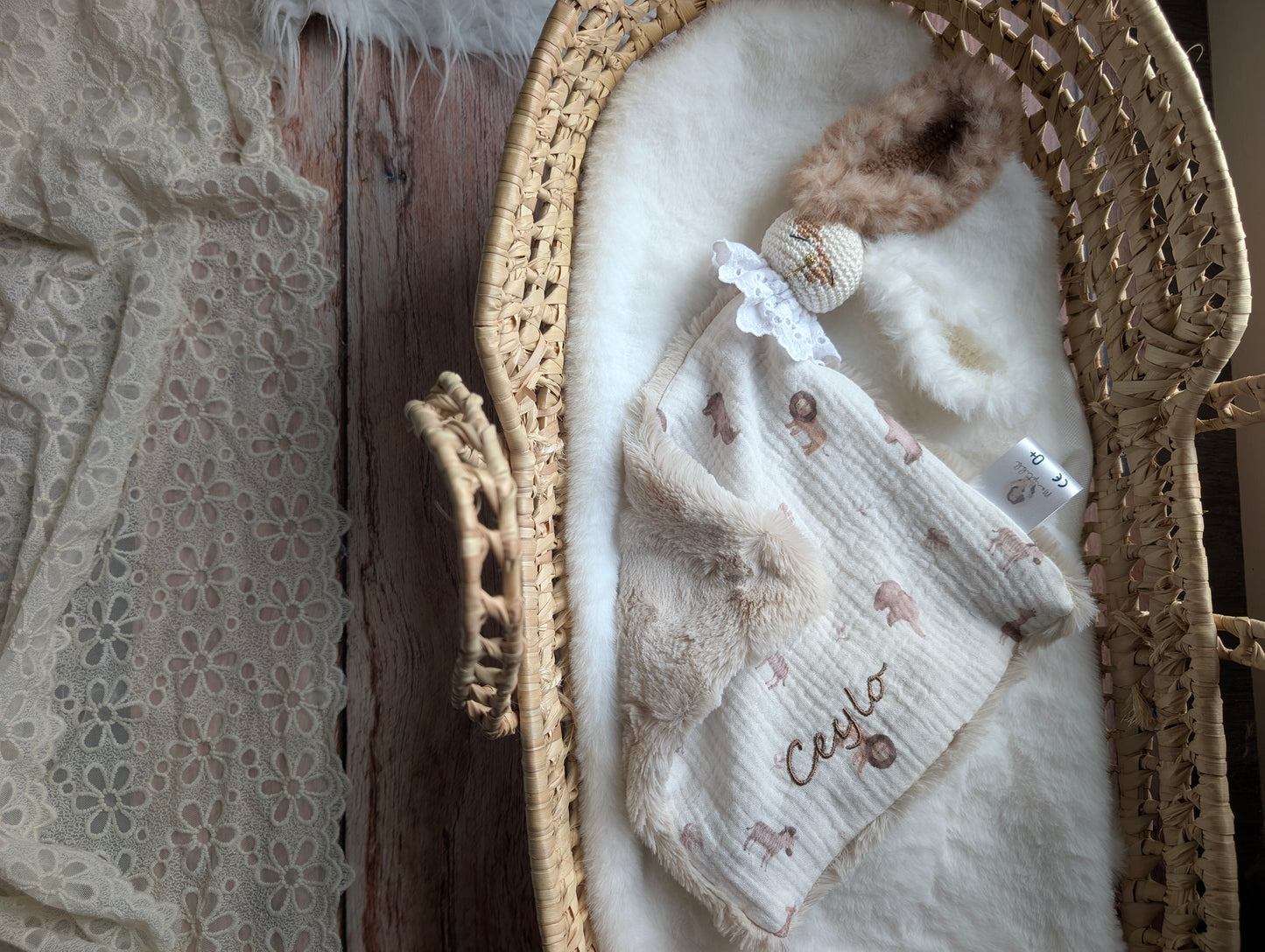 Doudou lapin personnalisable : Emile Safari
