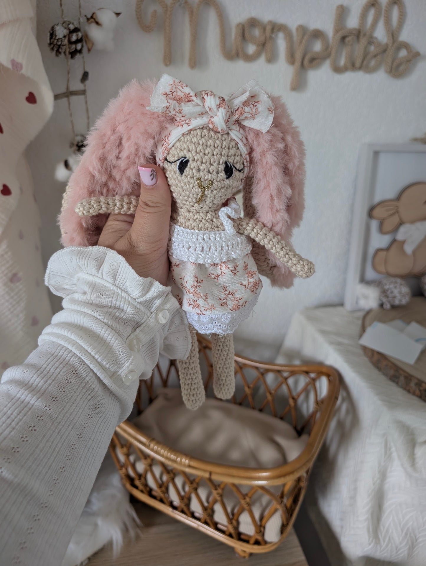 Poupée lapin Elena
